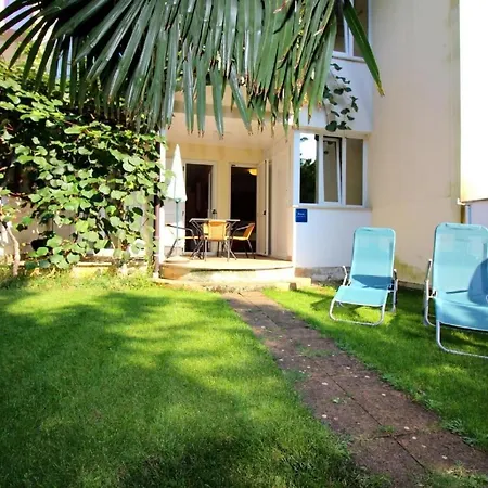 Ferienwohnung In Mit Eigenem Garten * Porec